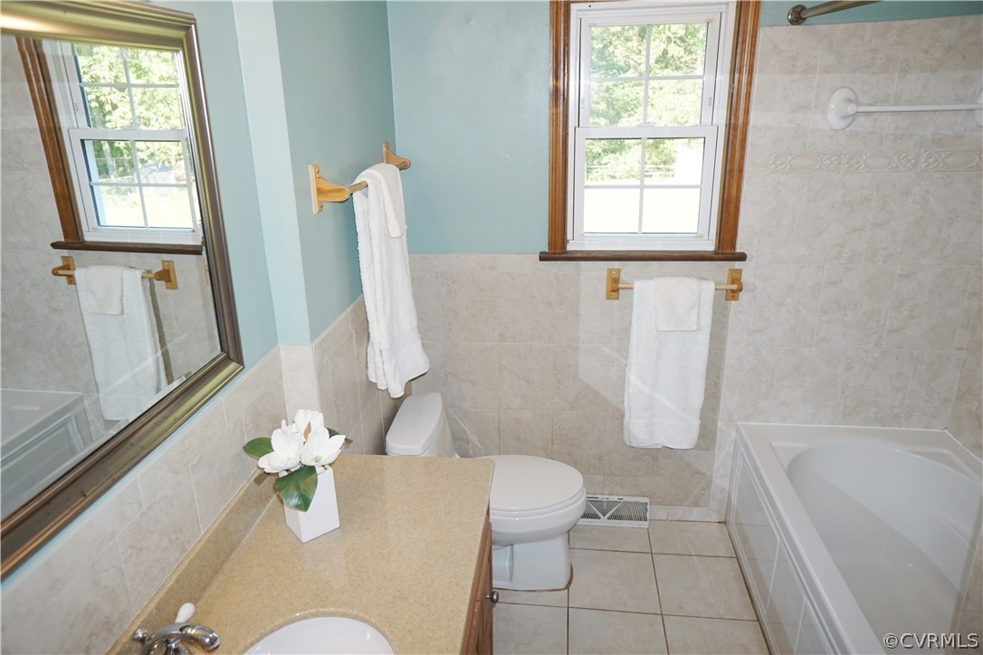 14301 Rivermont Road Chester, VA 23836 - Photo 32 of 50