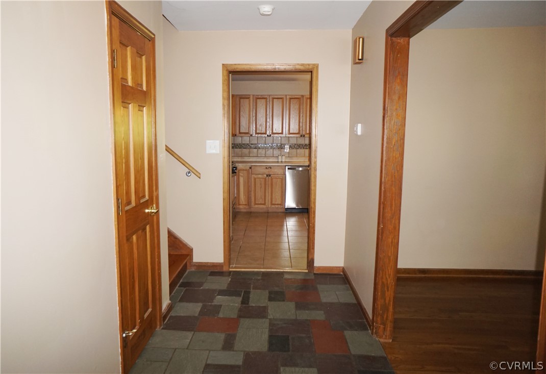 14301 Rivermont Road Chester, VA 23836 - Photo 5 of 50