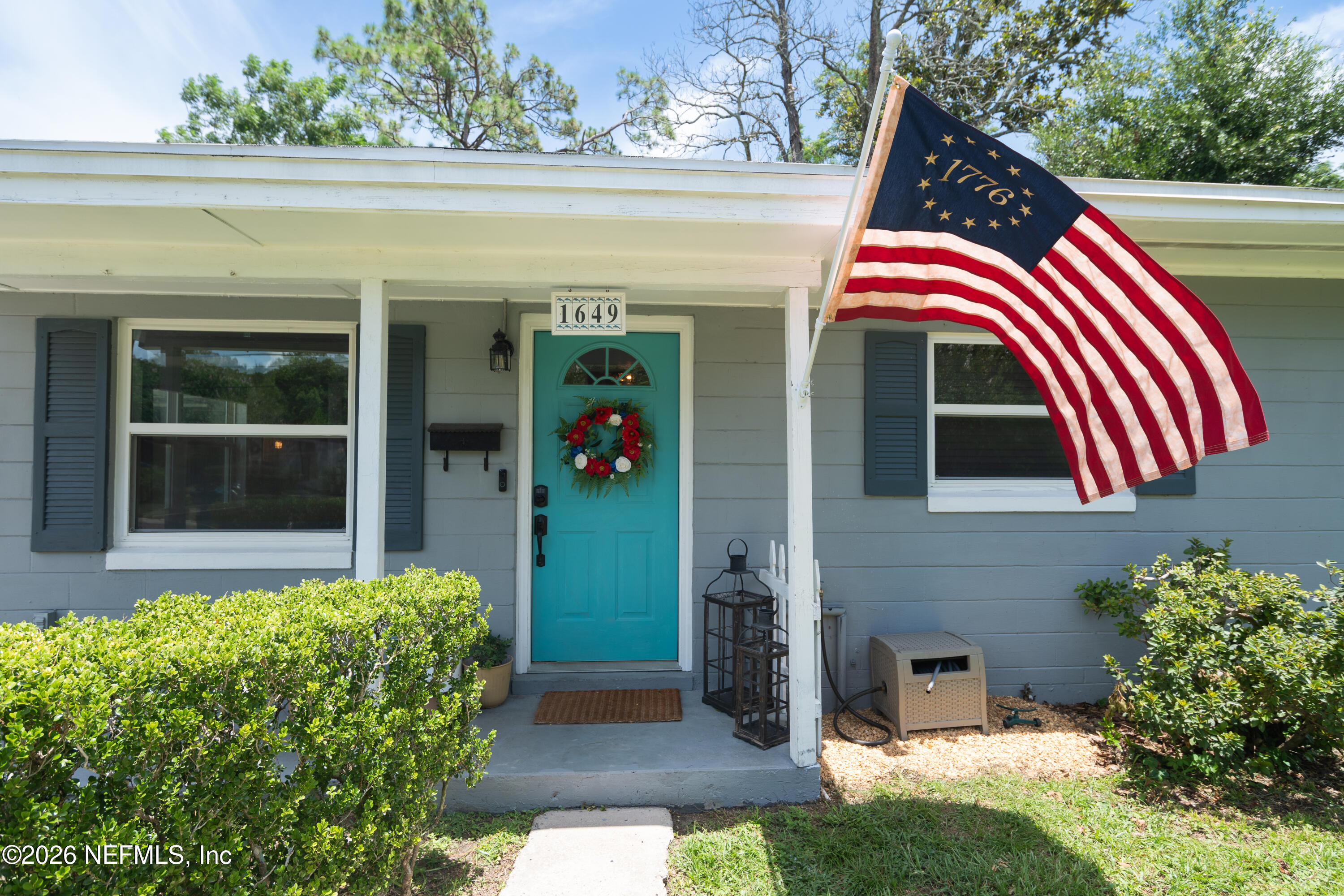 1649 Griflet Road Jacksonville, FL 32211 - Photo 4 of 34 3 - Front Porch