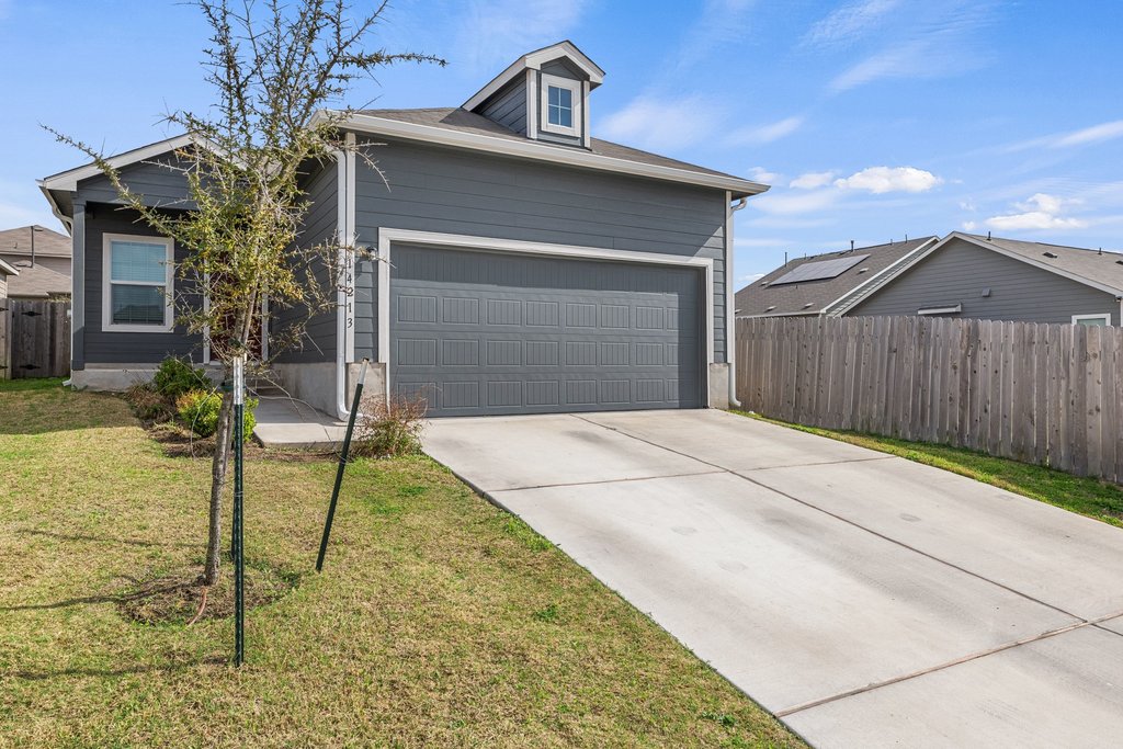 14213 Berning Road Manor, TX 78653 - Photo 2 of 23
