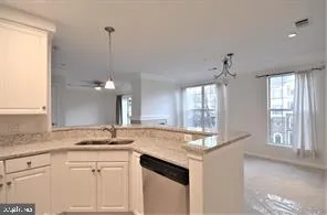 $2,700 | 7014 Metropolitan Place, Unit 303, Falls Church, VA 22043