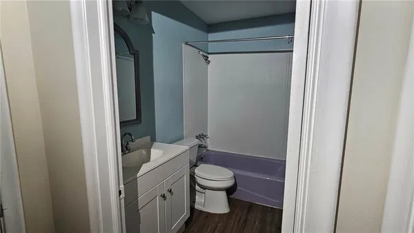 $255,000 | 506 North Elm Street, Metairie, LA 70003