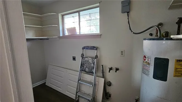 $255,000 | 506 North Elm Street, Metairie, LA 70003