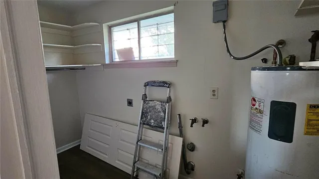 $258,000 | 506 North Elm Street, Metairie, LA 70003