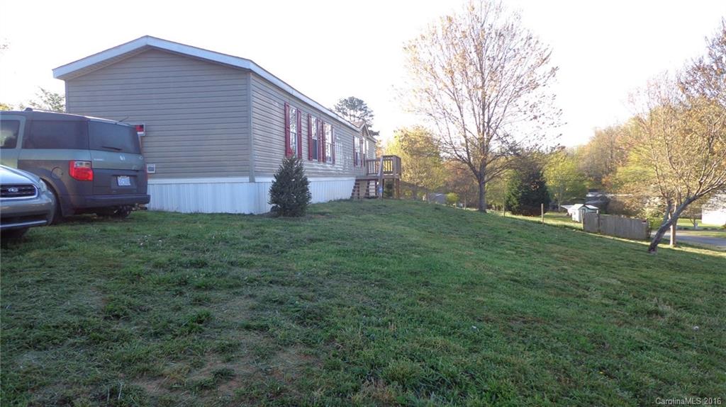 23 Ridge Road, Unit 17 Candler, NC 28715 - Photo 5 of 18 Gallery Image 5