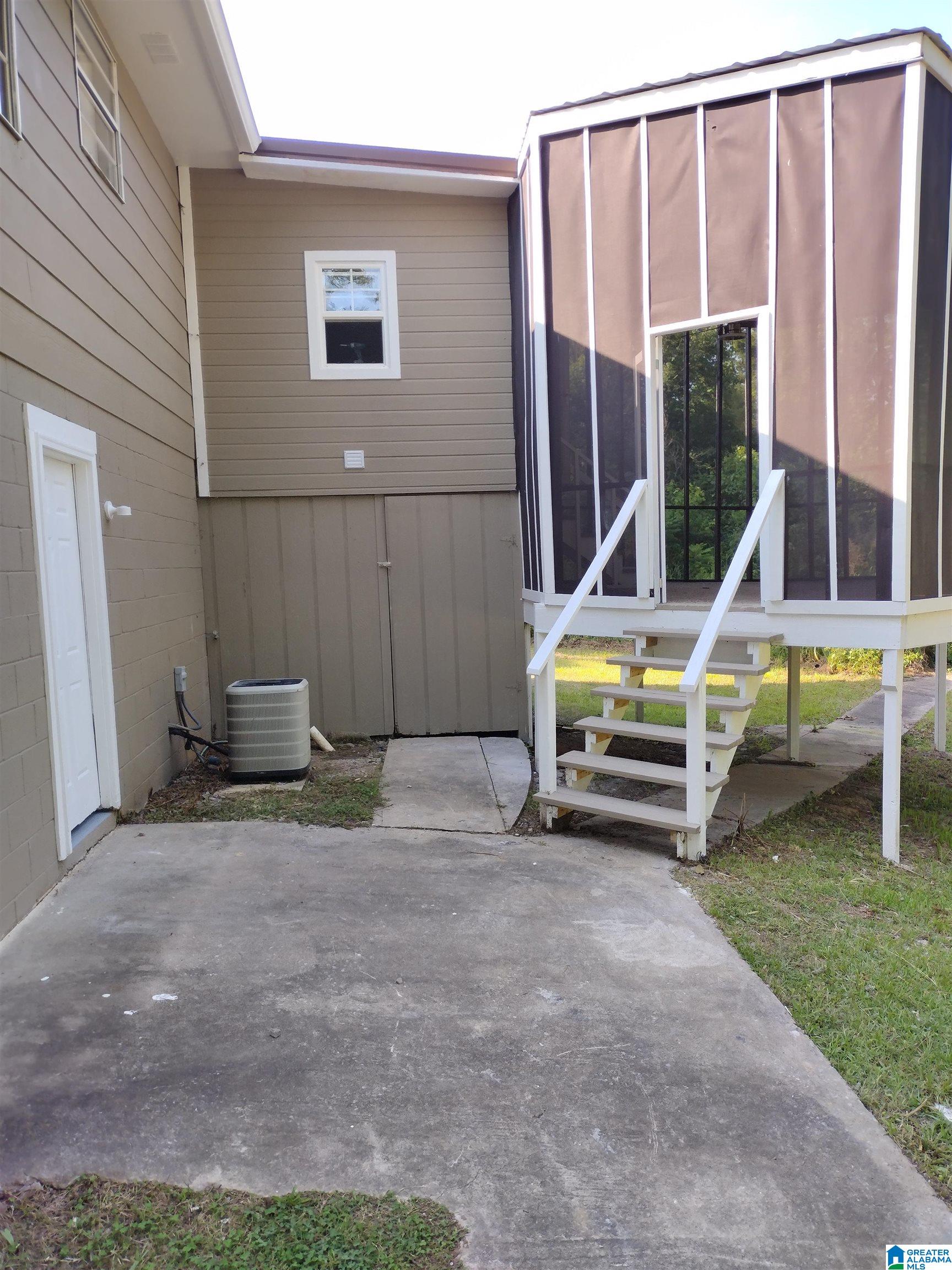 807 Rock Ridge Road Weaver, AL 36277 - Photo 19 of 50