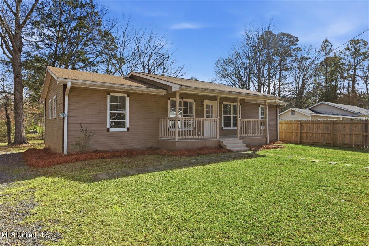 936 Jenkins Street, Unit B Pearl, MS 39208 - Photo 2 of 26 02-936 Jenkins St b _ Home Tours MS