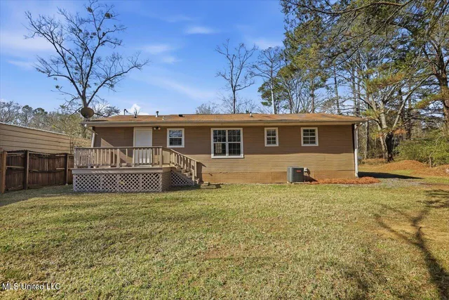 $1,600 | 936 Jenkins Street, Unit B, Pearl, MS 39208