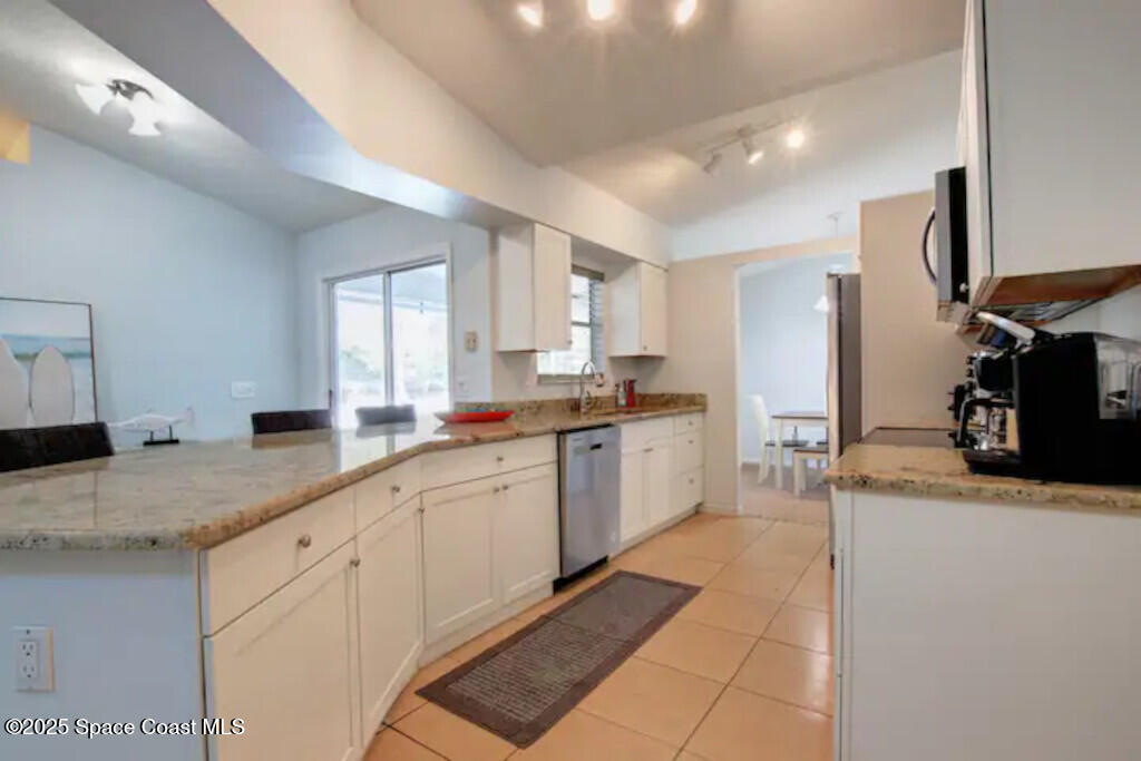 1525 Esterbrook Lane Sebastian, FL 32958 - Photo 15 of 36 15