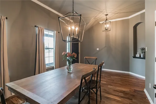 $2,285 | 403 Rosedale Boulevard, Georgetown, TX 78628