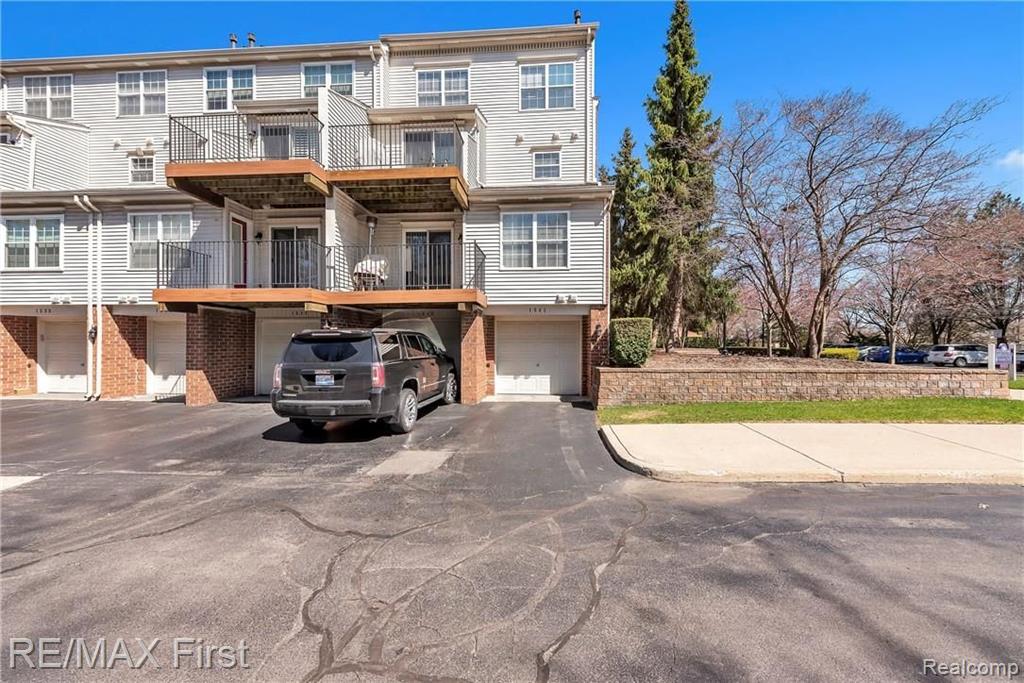 1541 Chesapeake Road Royal Oak, MI 48067 - Photo 32 of 32