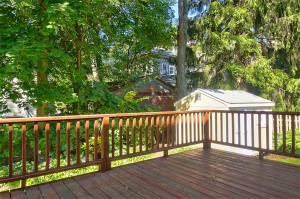 133 Eastbourne Road Newton, MA 02459 - Photo 18 of 21 Gallery Image 18