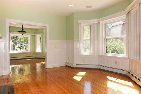 133 Eastbourne Road Newton, MA 02459 - Photo 4 of 21 Gallery Image 4