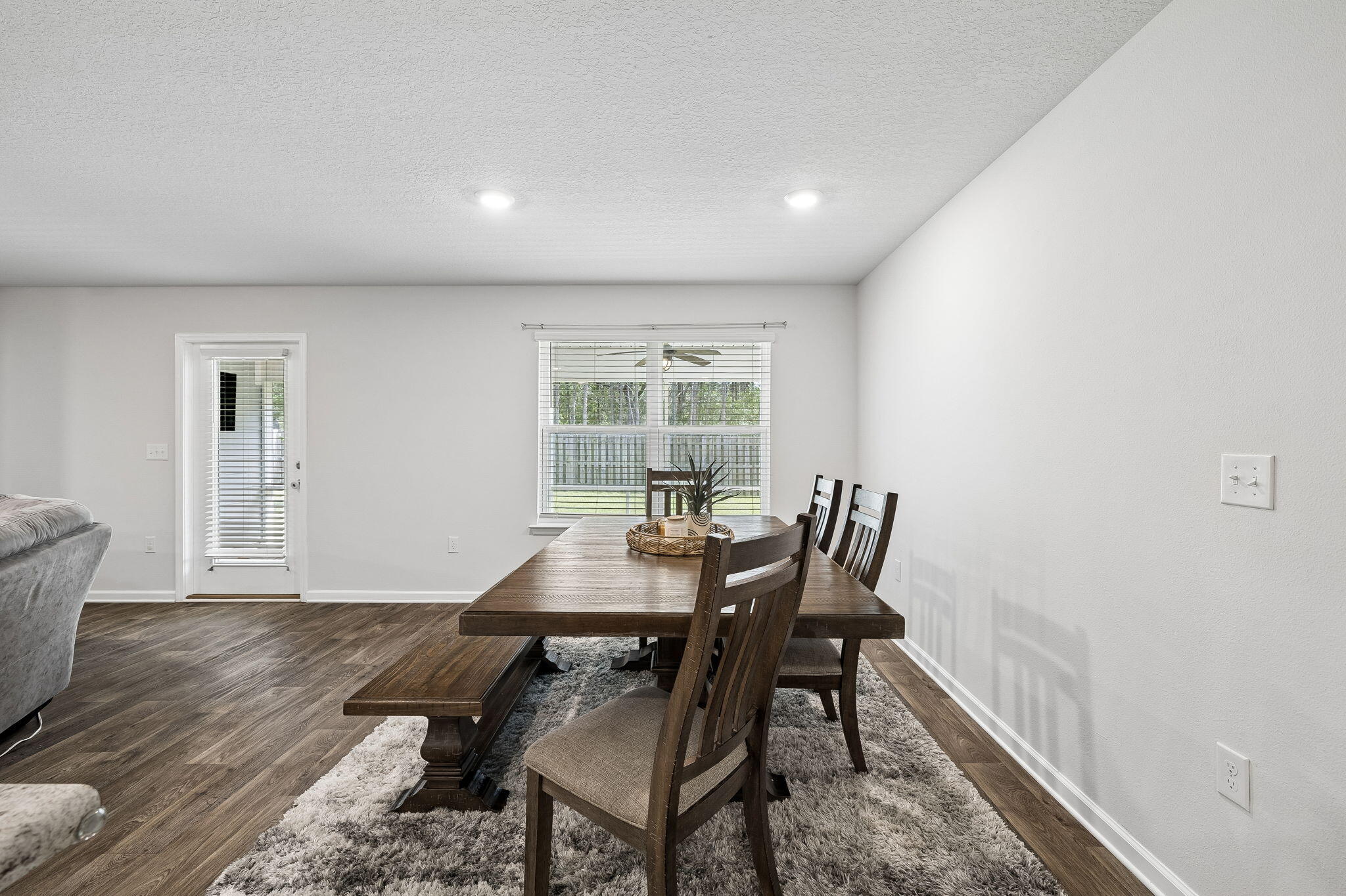324 This Way Freeport, FL 32439 - Photo 12 of 70 Dinning Room