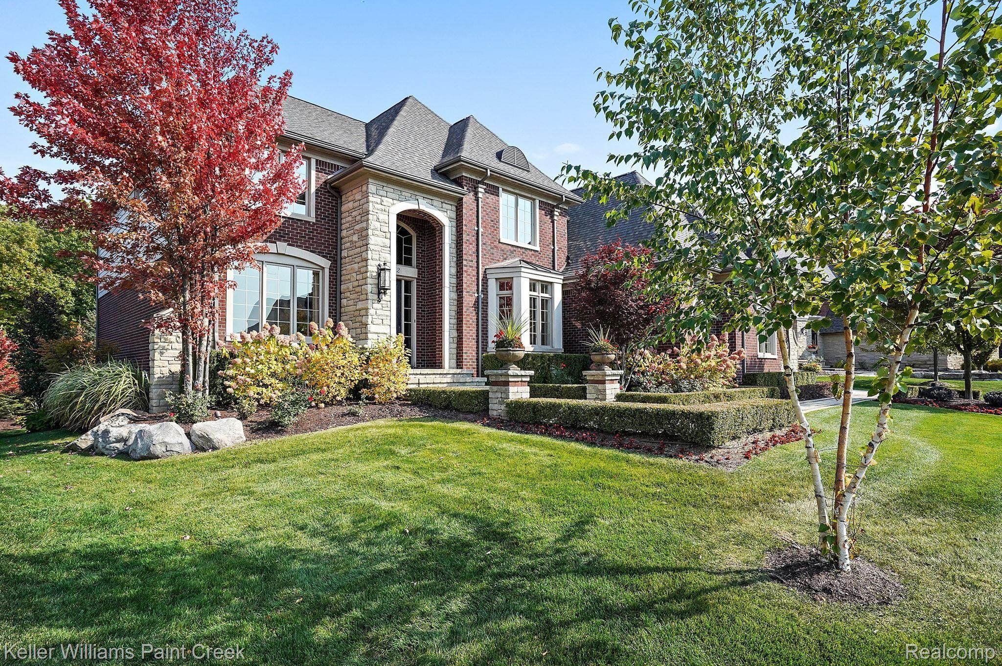 2772 North Addison Circle Rochester, MI 48306 - Photo 65 of 71 Gorgeous from every angle!