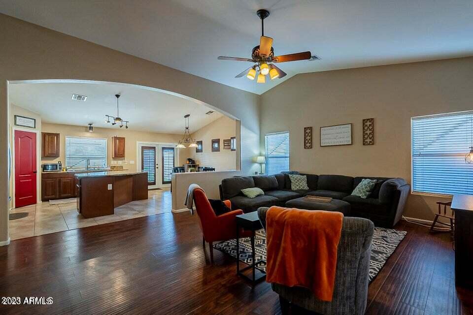 9319 West Heber Road Tolleson, AZ 85353 - Photo 8 of 14 Kitchen
