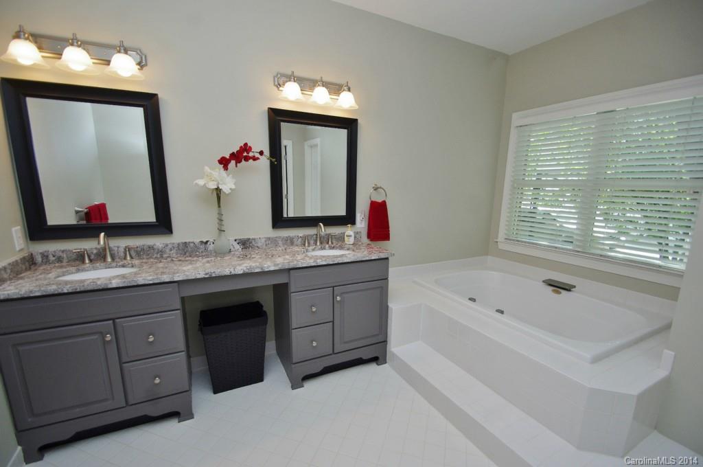 4026 Highview Road Charlotte, NC 28210 - Photo 12 of 21 Gallery Image 12