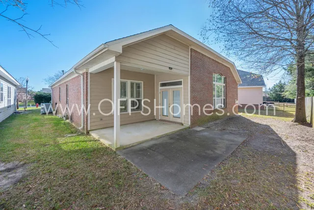 $2,300 | 1558 Venice Avenue, Fort Walton Beach, FL 32547