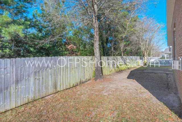 $2,300 | 1558 Venice Avenue, Fort Walton Beach, FL 32547