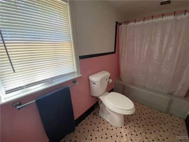 $375,000 | 103 Paris Road, New Hartford, NY 13413