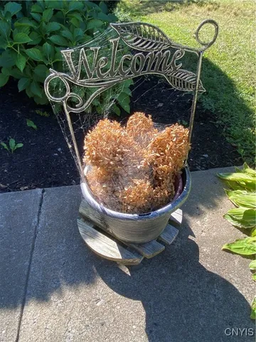 $375,000 | 103 Paris Road, New Hartford, NY 13413