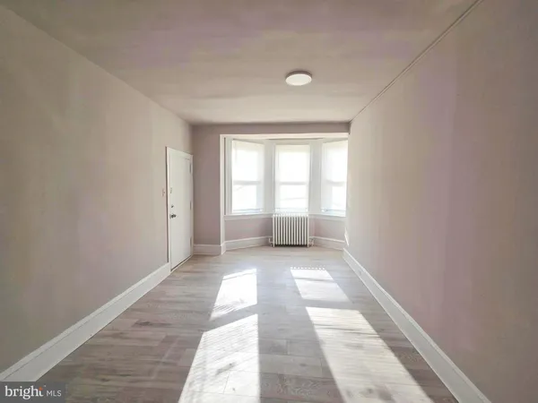$975 | 5358 Woodland Avenue, Philadelphia, PA 19143