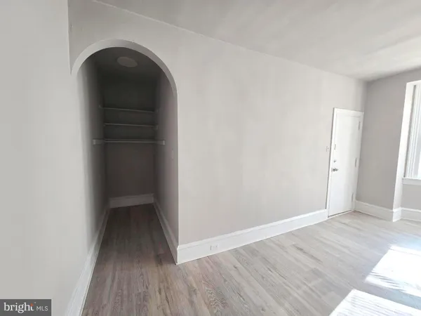 $975 | 5358 Woodland Avenue, Philadelphia, PA 19143