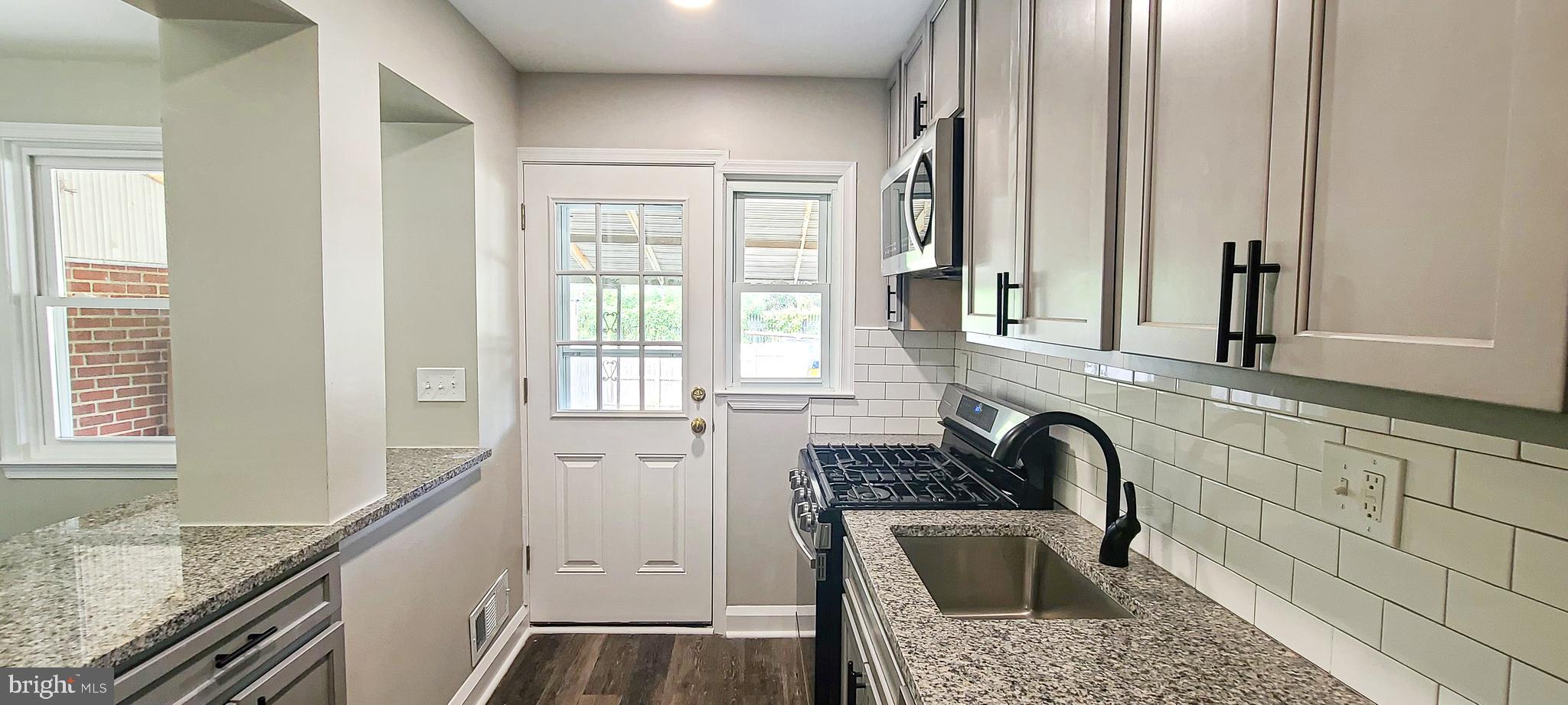1016 Middlesex Road Baltimore, MD 21221 - Photo 9 of 17