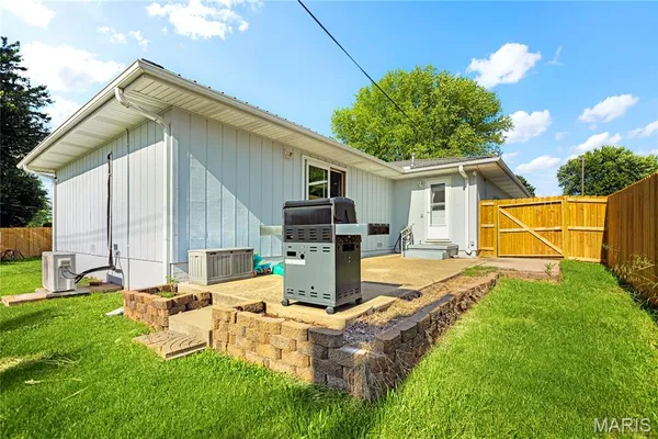 $269,900 | 1923 Donna Circle, Lebanon, MO 65536