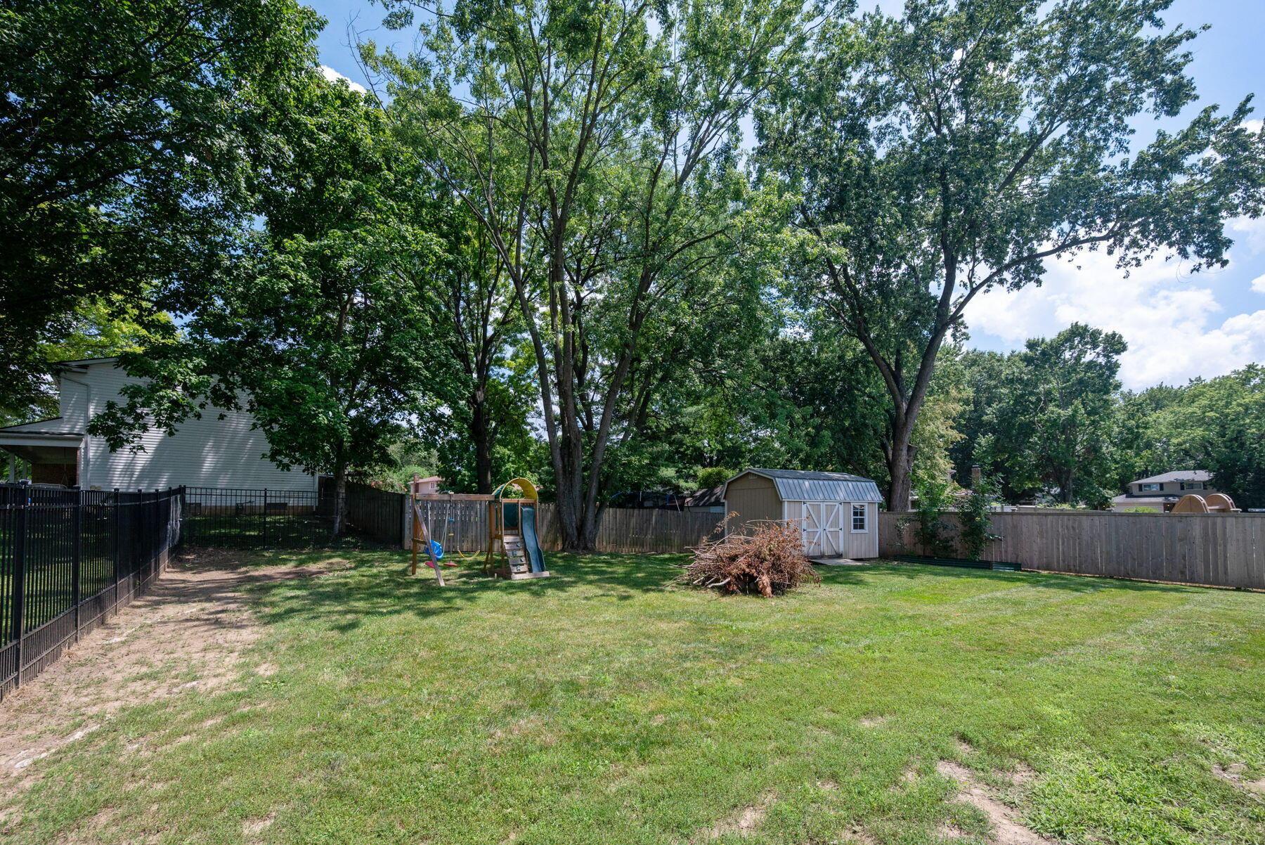 180 Landover Road Columbus, OH 43230 - Photo 8 of 60 rear fenced yard