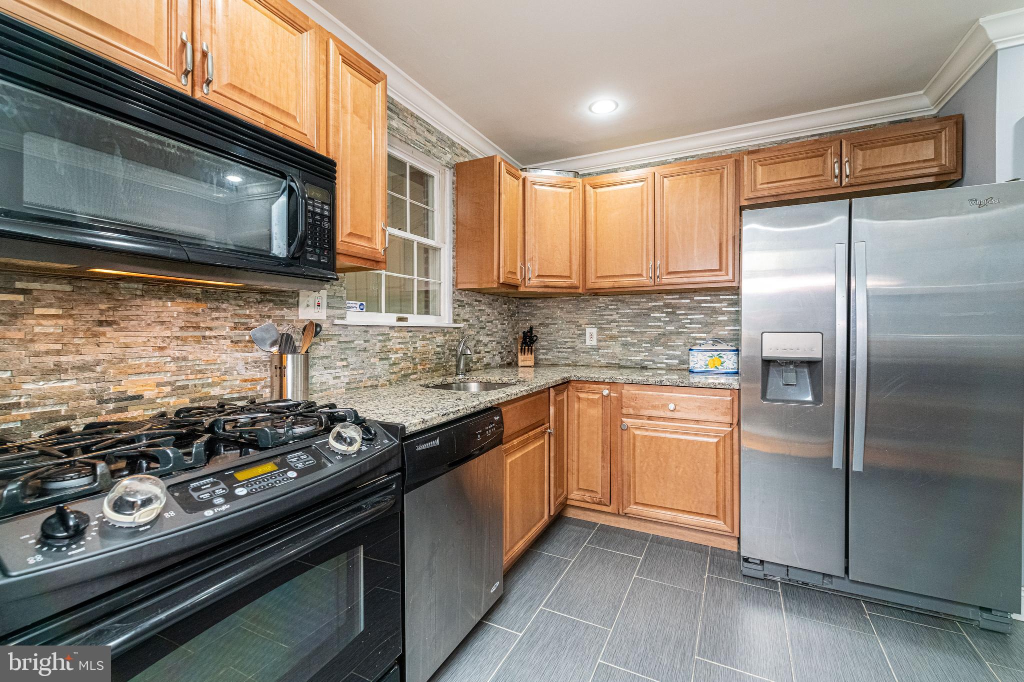 211 Rollingfield Road Catonsville, MD 21228 - Photo 11 of 55 Delightful renovation