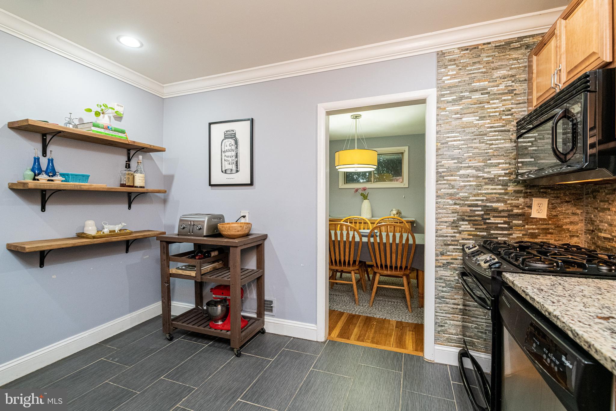 211 Rollingfield Road Catonsville, MD 21228 - Photo 13 of 55 Gallery Image 13
