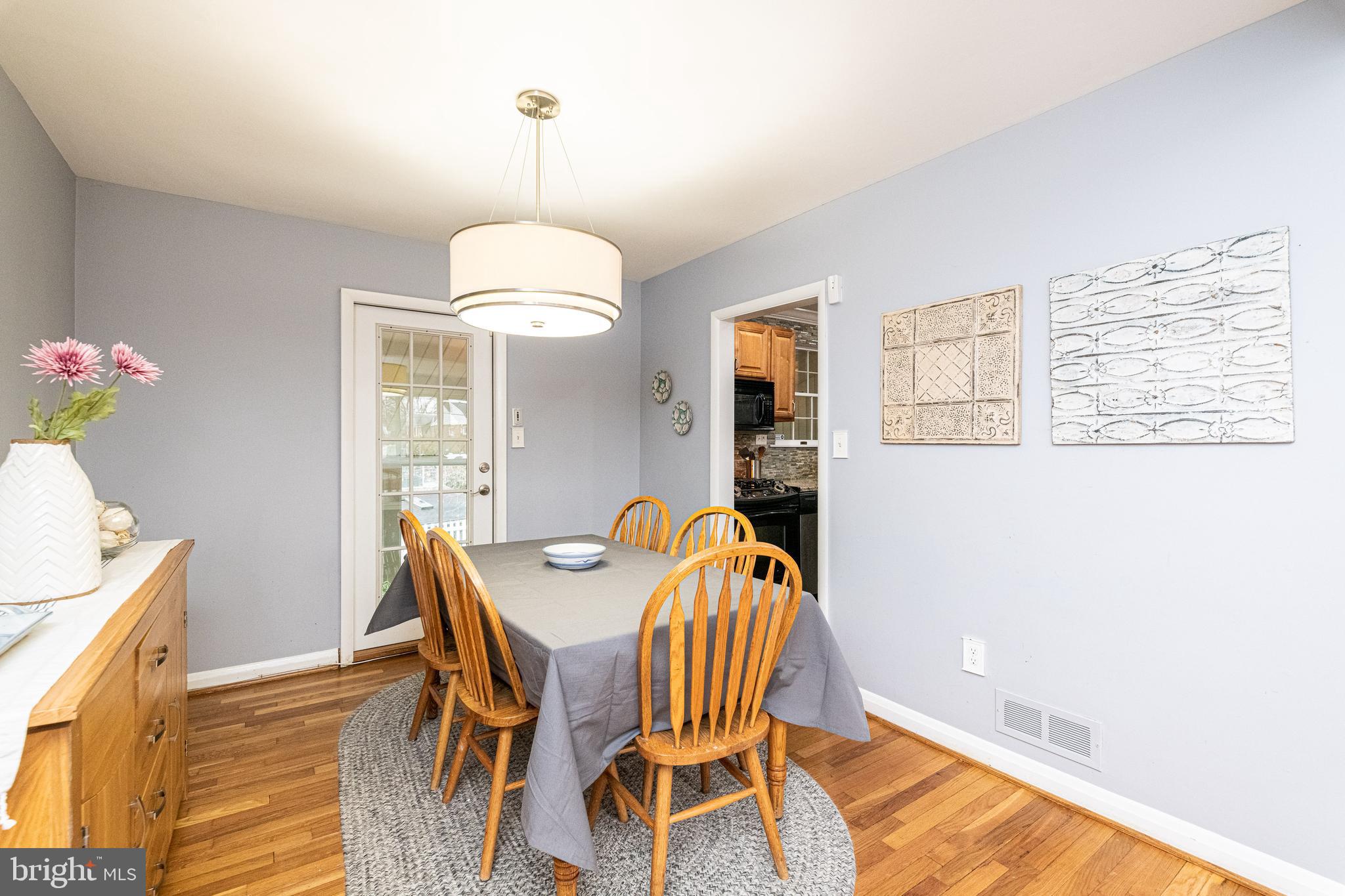 211 Rollingfield Road Catonsville, MD 21228 - Photo 9 of 55 Gallery Image 9