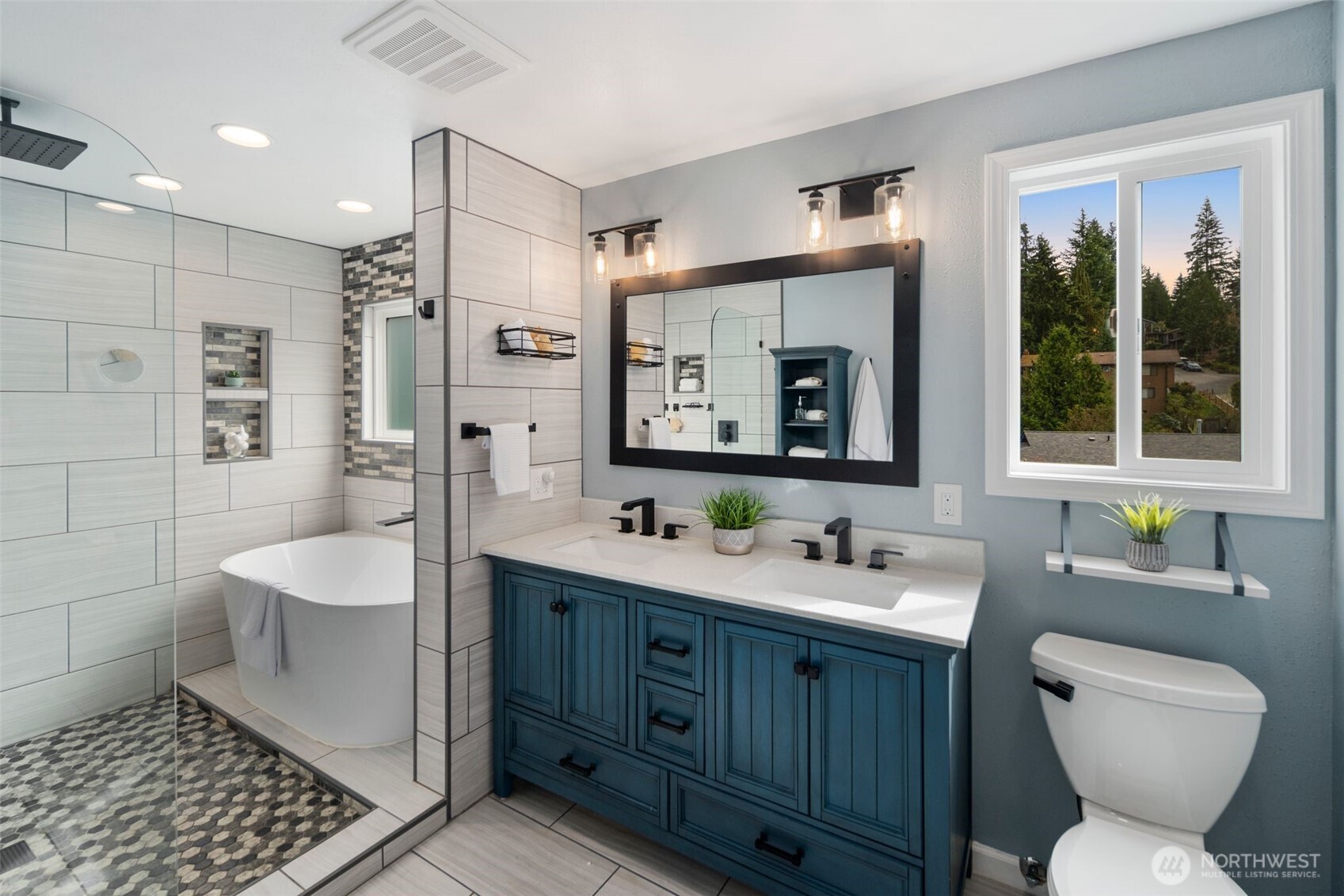 21912 1st Avenue West Bothell, WA 98021 - Photo 14 of 40