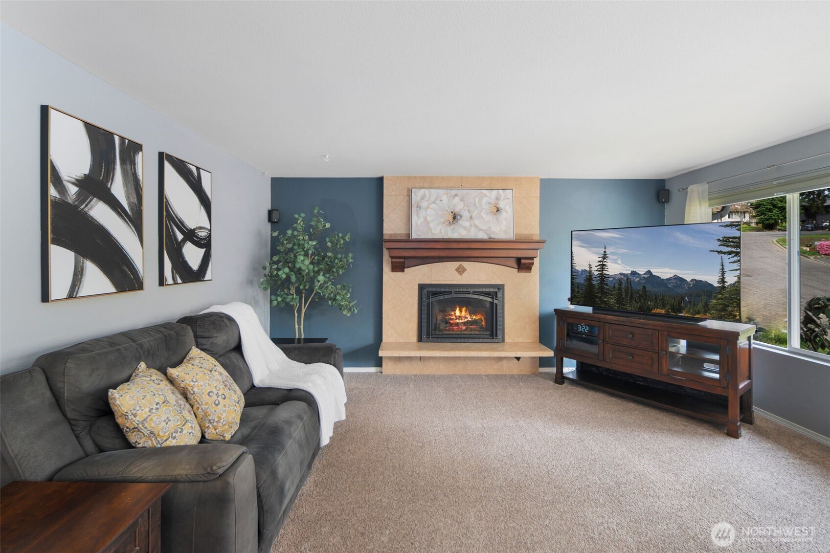 21912 1st Avenue West Bothell, WA 98021 - Photo 8 of 40