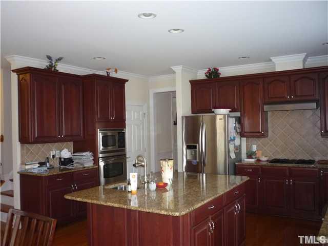 3900 Devan Oaks Way Raleigh, NC 27606 - Photo 2 of 10 Gallery Image 2