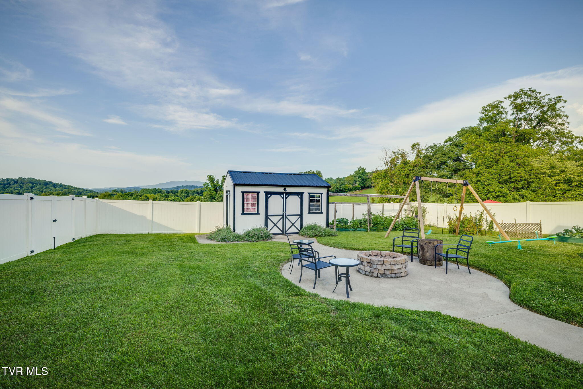 146 Hopson Road Johnson City, TN 37601 - Photo 63 of 78 056