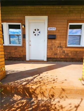 $1,200 | 2216 Lutz Street, Pittsburgh, PA 15210