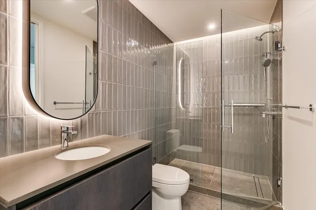 $3,622,700 | 610 Davis Street, Unit 3801, Austin, TX 78701