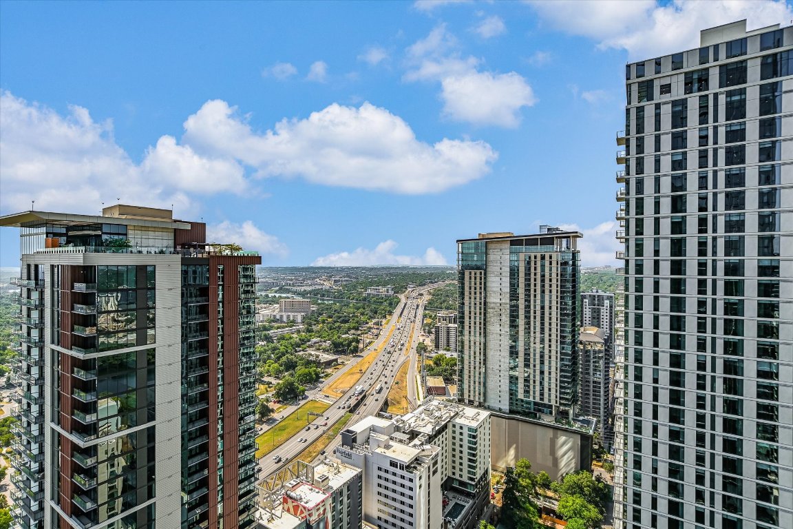 610 Davis Street, Unit 3801 Austin, TX 78701 - Photo 30 of 40