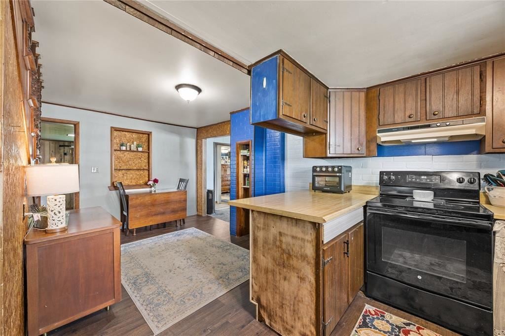 311 St Mary's Street Riverside, IA 52327 - Photo 10 of 25 Gallery Image 10