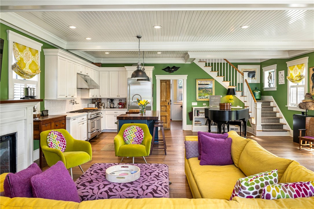 33 Everett Street Newport, RI 02840 - Photo 14 of 44