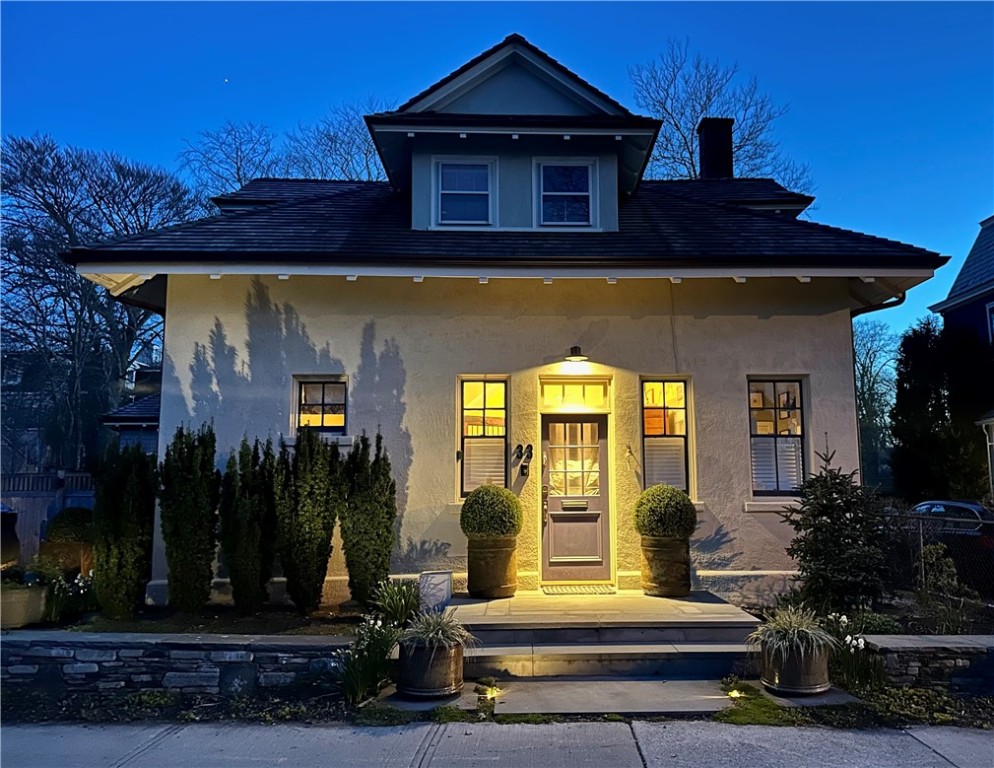 33 Everett Street Newport, RI 02840 - Photo 41 of 44