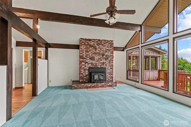 $495,000 | 1086 Highway 4, Cathlamet, WA 98612