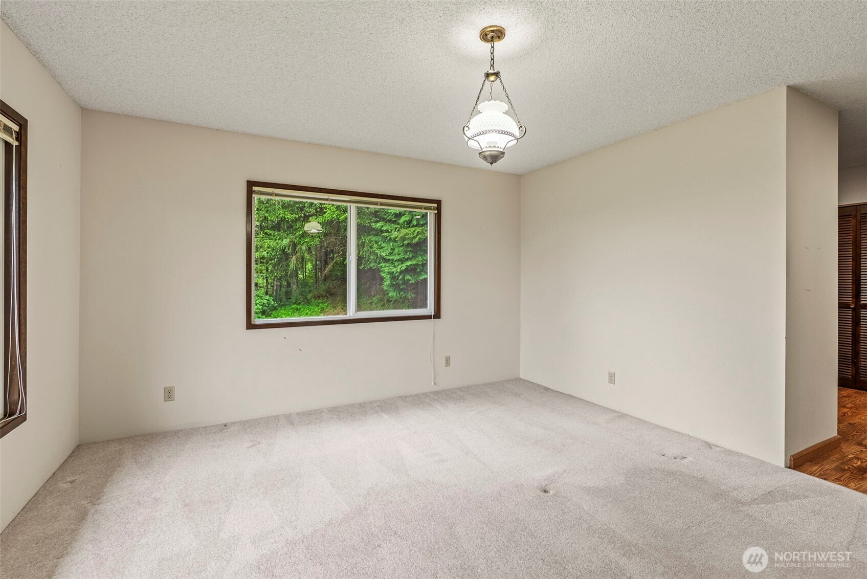 1086 Highway 4 Cathlamet, WA 98612 - Photo 25 of 40