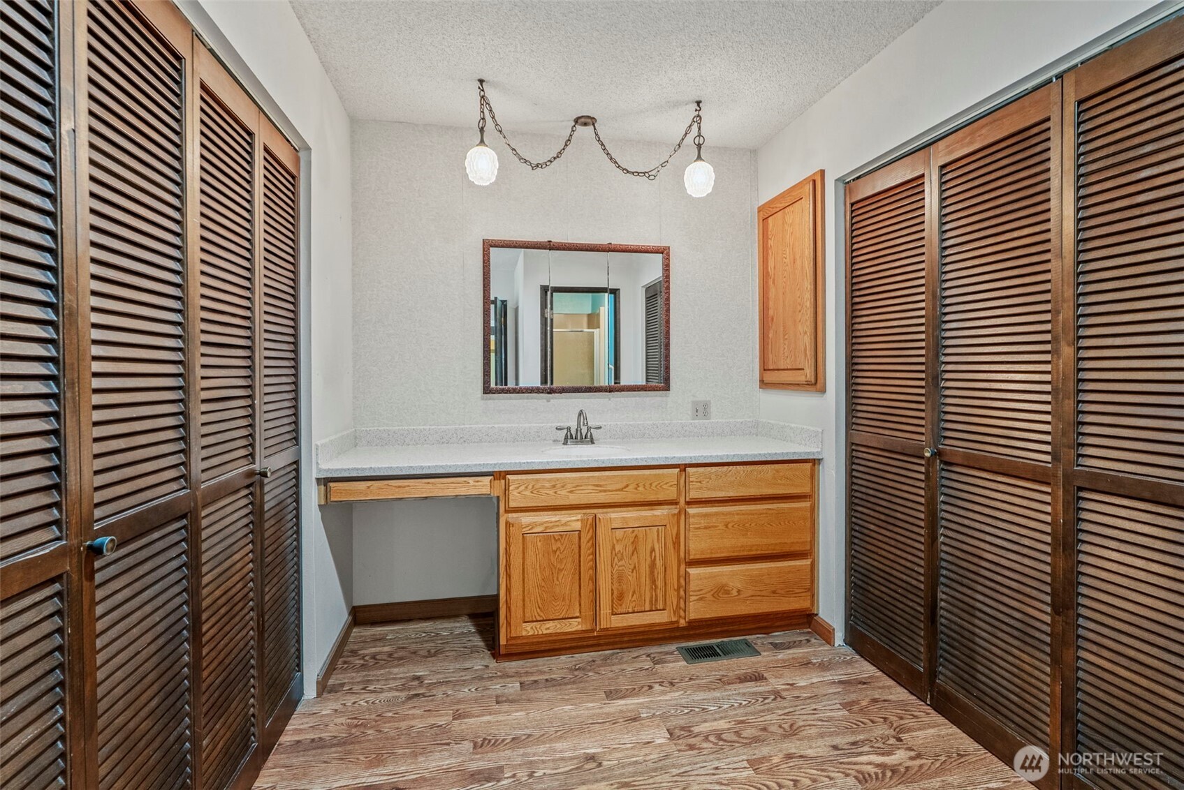 1086 Highway 4 Cathlamet, WA 98612 - Photo 26 of 40