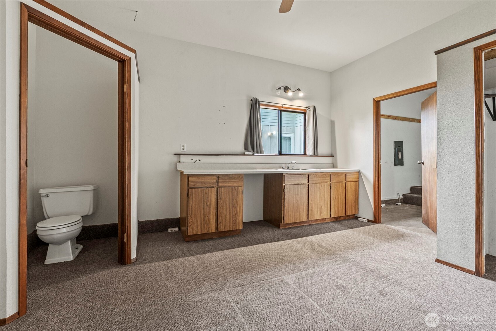 1086 Highway 4 Cathlamet, WA 98612 - Photo 30 of 40