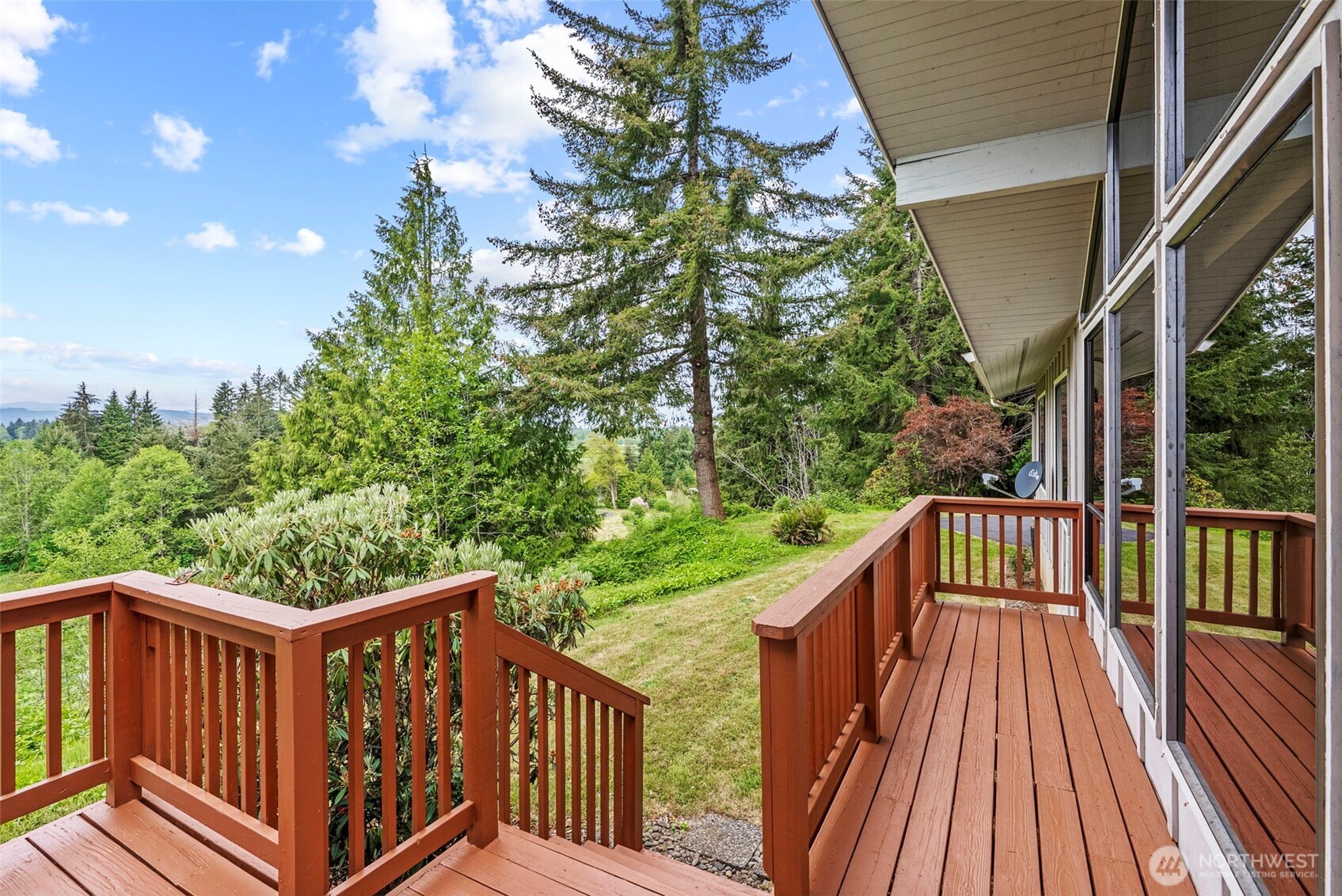 1086 Highway 4 Cathlamet, WA 98612 - Photo 32 of 40