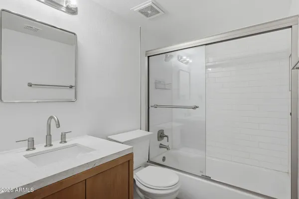 $240,000 | 1720 East Thunderbird Road, Unit 2020, Phoenix, AZ 85022