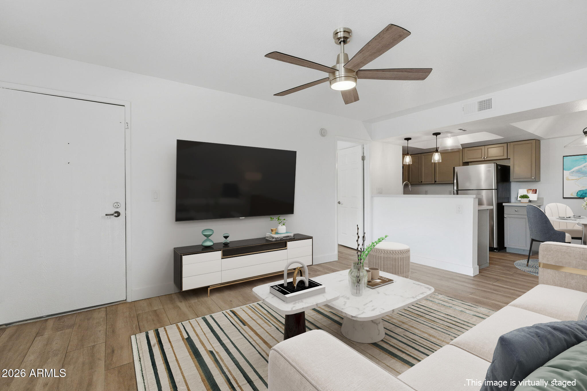 1720 East Thunderbird Road, Unit 2020 Phoenix, AZ 85022 - Photo 3 of 18 Entry/ Living Room
